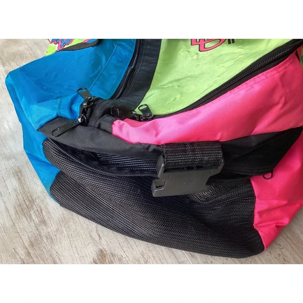 VINTAGE TEAM FREESTYLE BAG BRIGHT NEON COLOR BLOCK GYM DUFFEL